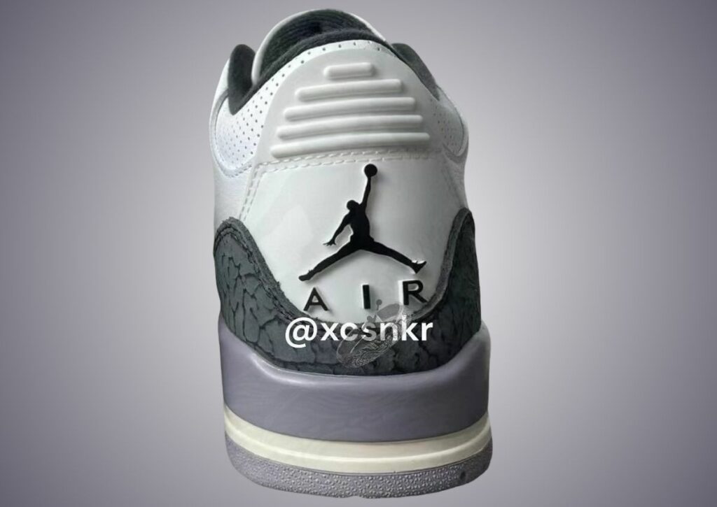Air Jordan 3 Summit White Cement Grey CT8532-106
