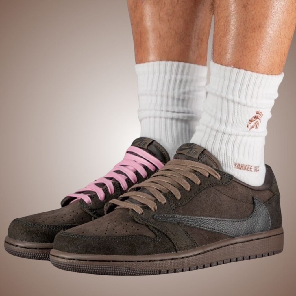 Travis Scott Air Jordan 1 Low OG Velvet Brown DM7866-202 On-Feet