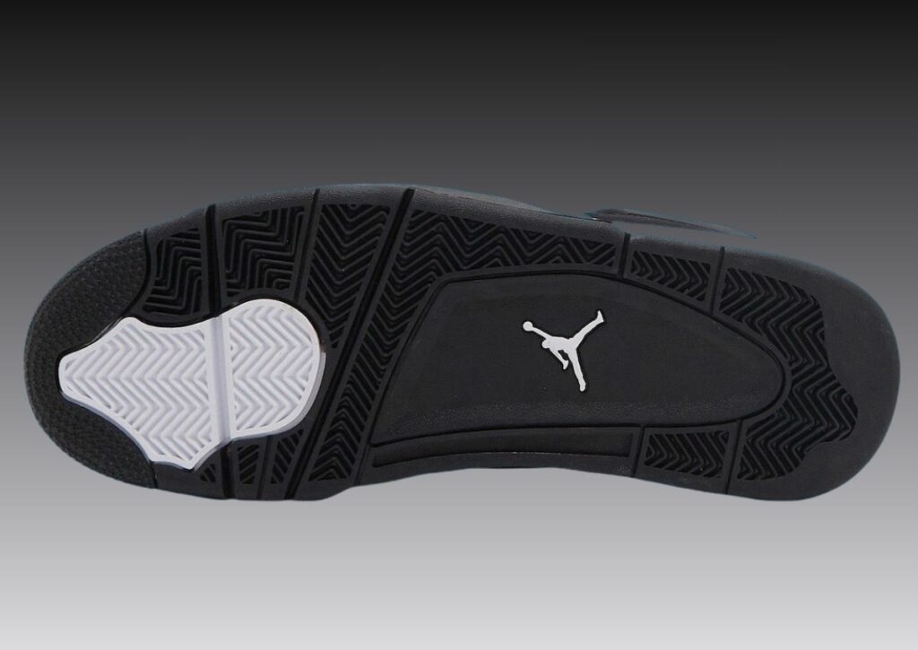 White Thunder Air Jordan 4 FQ8138-001 2024